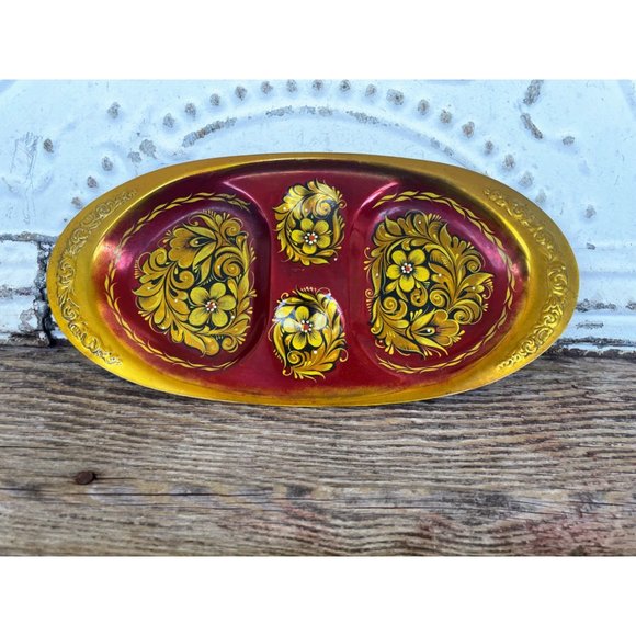Vintage small Toleware Floral Tidbit relish tray Red Gold - Picture 9 of 11